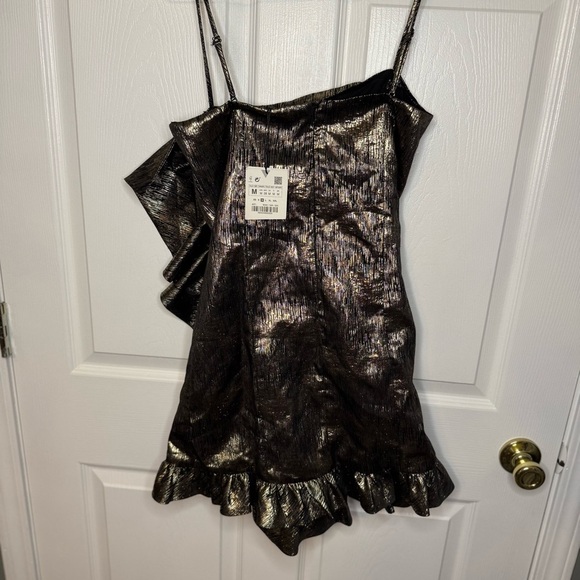 Zara Gold Metallic Mini Dress with Ruffle Size Medium NWT Homecoming Formal - Picture 5 of 9
